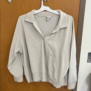 Cream Pullover Sweatshirt